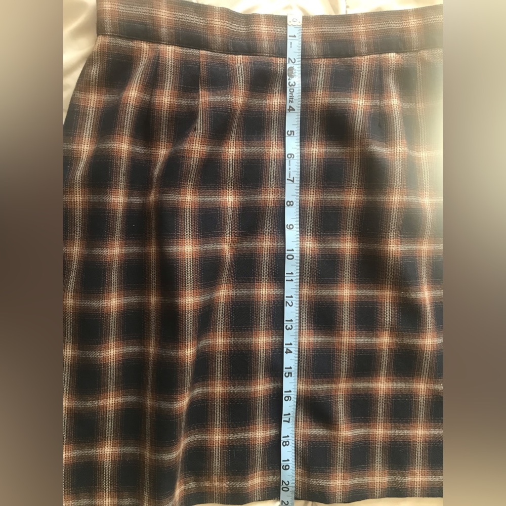 Navy & Brown New Concepts Plaid School-Girl style skirt. Fully lined size 12P - Picture 3 of 8